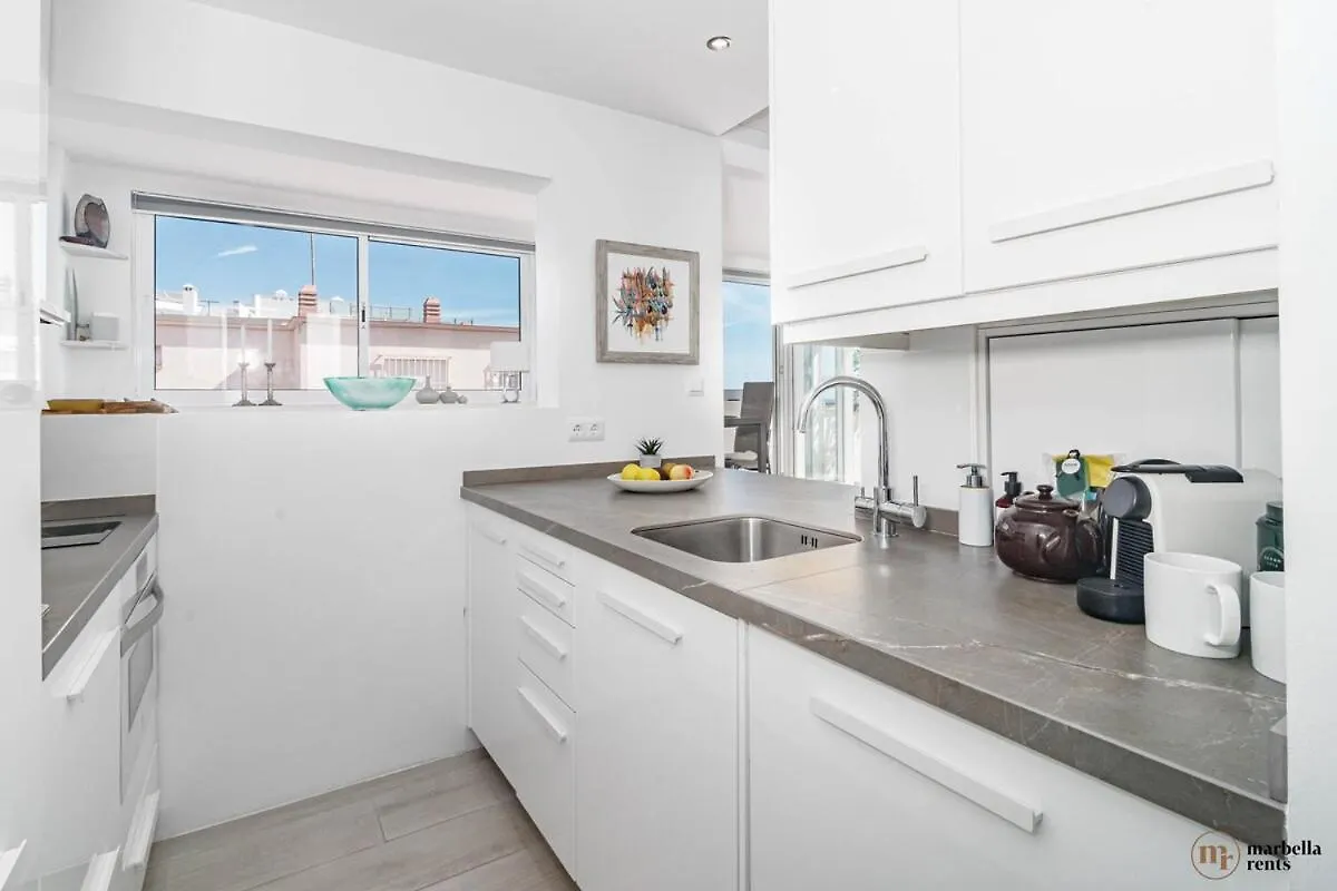Victoria Blu Apartment Ref #95 埃斯特波纳